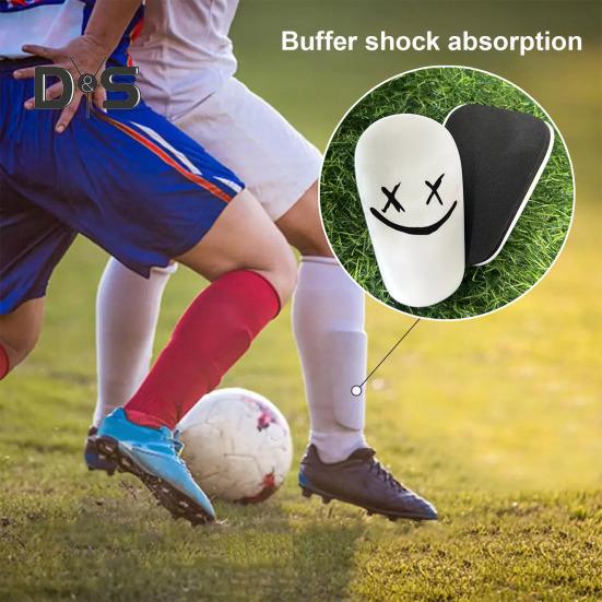 Mini leggbeskyttere for fotball EVA-demping Anti-kollisjon leggbeskyttere Leggbeskyttelsesutstyr for fotballtreningskonkurranser