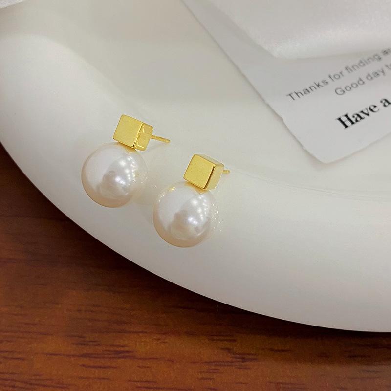 

Французские жемчужные серьги для женщин, легкие, роскошные, высокого класса, темпераментные и атмосферные серьги, новый стиль