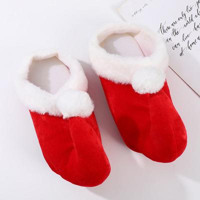 1 pár vánočních Santa pantofle Slavnostní červené kreslené boty Krásné rozkošné Santa pantofle pro ozdobu a pohodlí