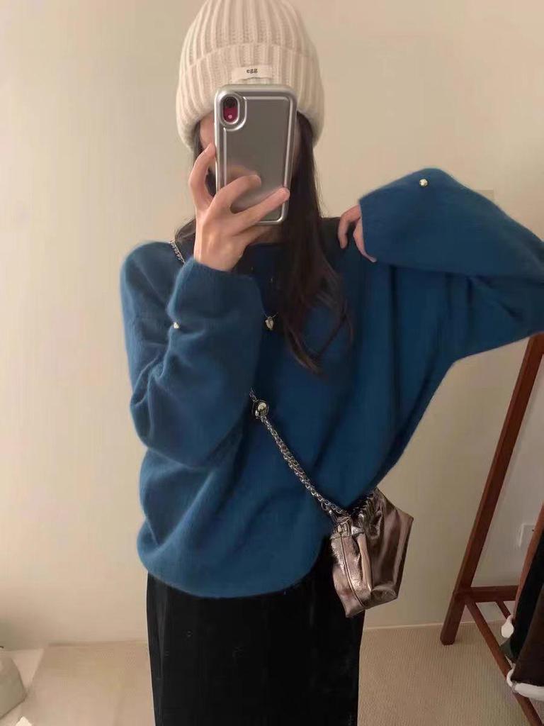 100% Pure Wool Pullover Sweater for Women: Soft, Cozy, Loose Fit for Autumn/Winter