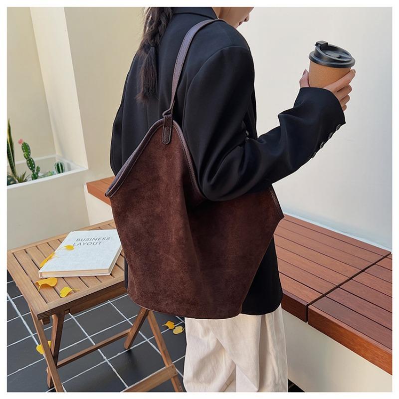 Retro Bag Women's Large-capacity New Autumn and Winter Versatile Shoulder Bag Popular Commuter Tote Bag