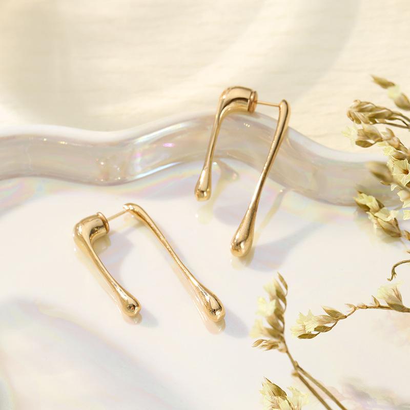 Einfache unregelmäßige Linien, Wassertropfen-Ohrringe, Schmuckstücke, modische und vielseitige neue Stecker für Damen