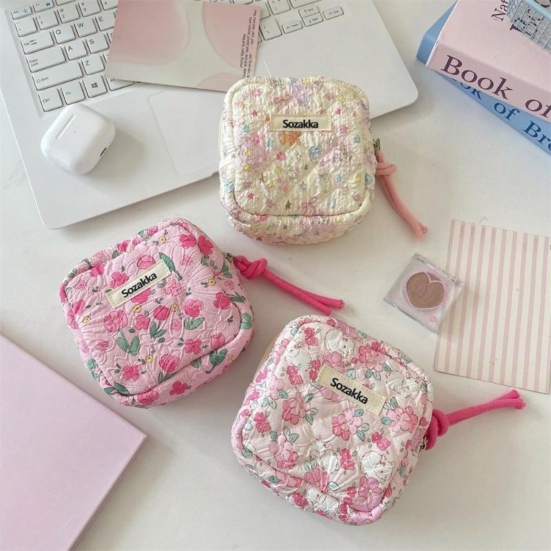 Cute Sanitary Napkins Menstruation Towel Storage Bag Portable Cartoon Cute Mini Student Tampon Monthly Bag Storage Bag Case