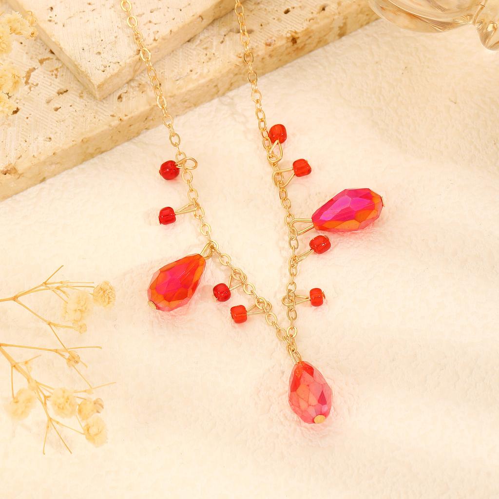 Halloween Red Crystal Water Drop Beaded Pendant Necklace, Fashionable Temperament Versatile Small Luxury Women's Necklace