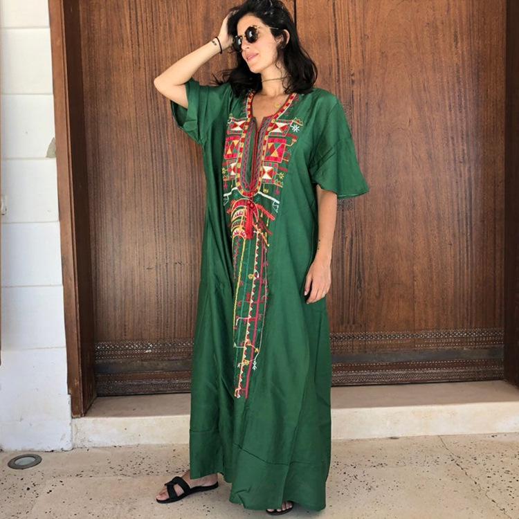 Women's Embroidered Rayon Beach Cover-Up Robe: Sun Protection for Seaside Vacations & Bikini Swimsuit Outerwear