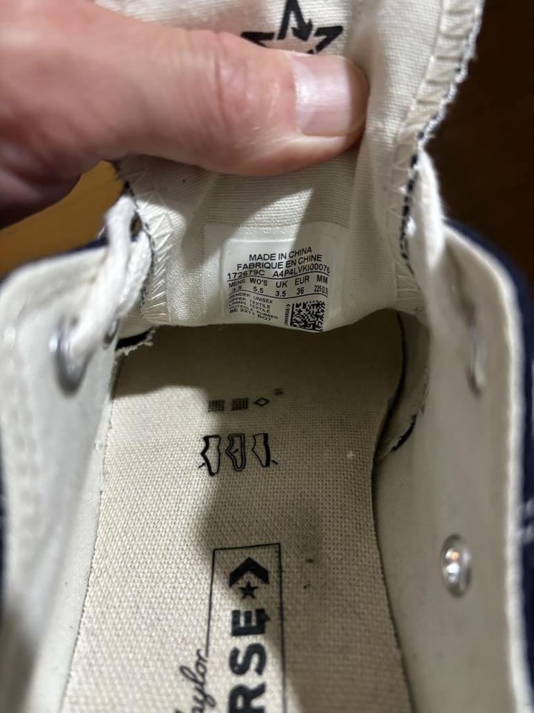 [USED] Similar Converse Chuck Taylor CT70, Korea Exclusive, Authentic, Size 22.5, Navy