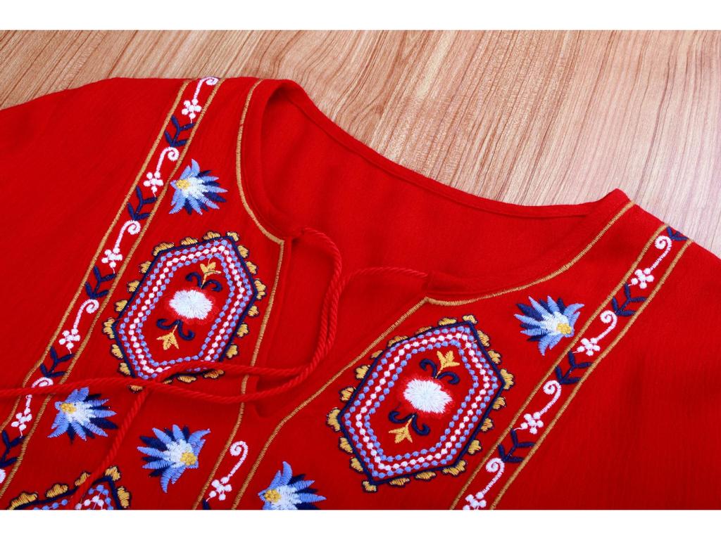 Ethnic Lijiang Dali Embroidered Long Vacation Dress for Women - Slimming Thailand Beach Style (F647)