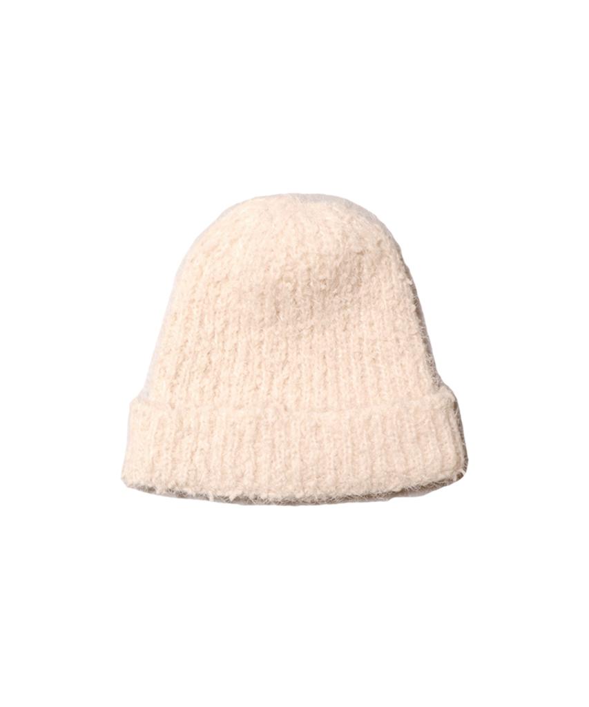 Elkebeullum Lumpy Ivory Beanie