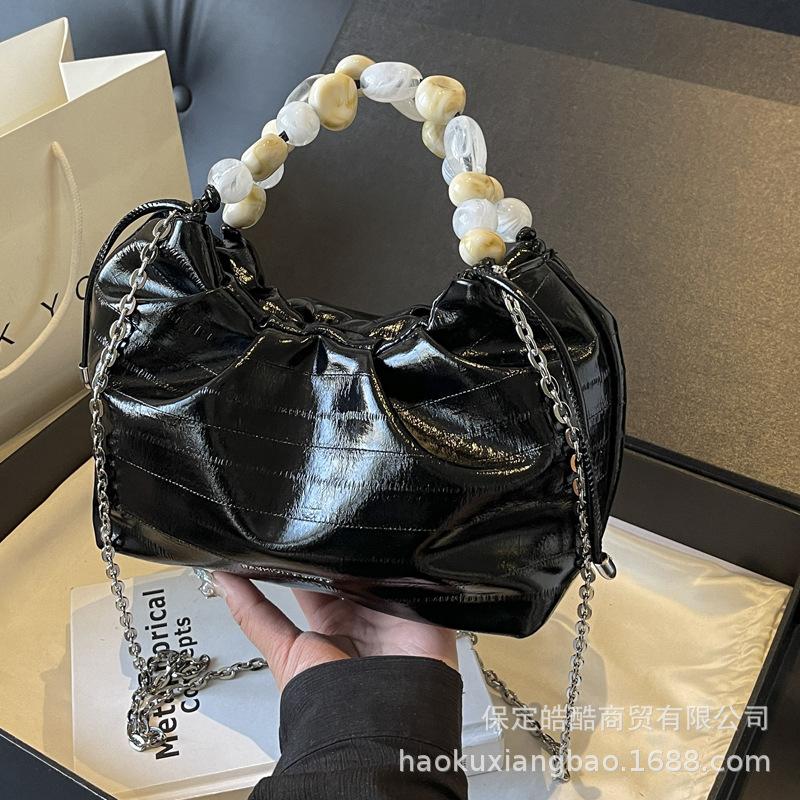 This year's popular small bag women's spring and summer 2025 new versatile messenger bag women's Korean version portable bucket bag