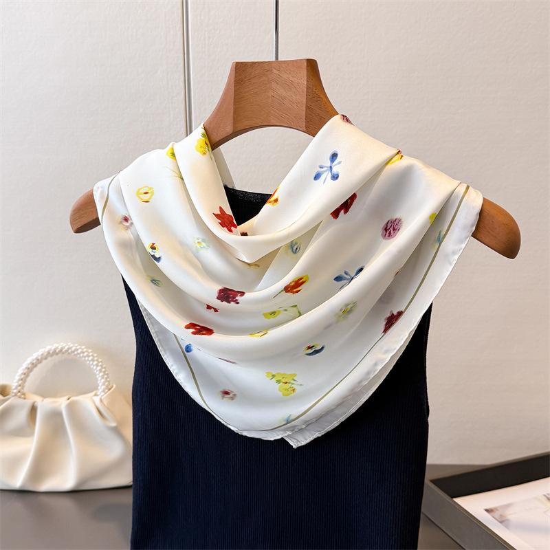 New printed square scarf simulation silk shawl sunscreen advanced sense neck small square scarf headscarf silk scarf women