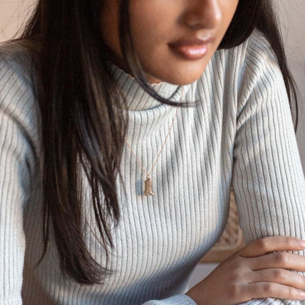 Western Style Cowboy Boots Necklace Neck Jewelry Vintage Golden Necklace Collarbone Chain  Gifts