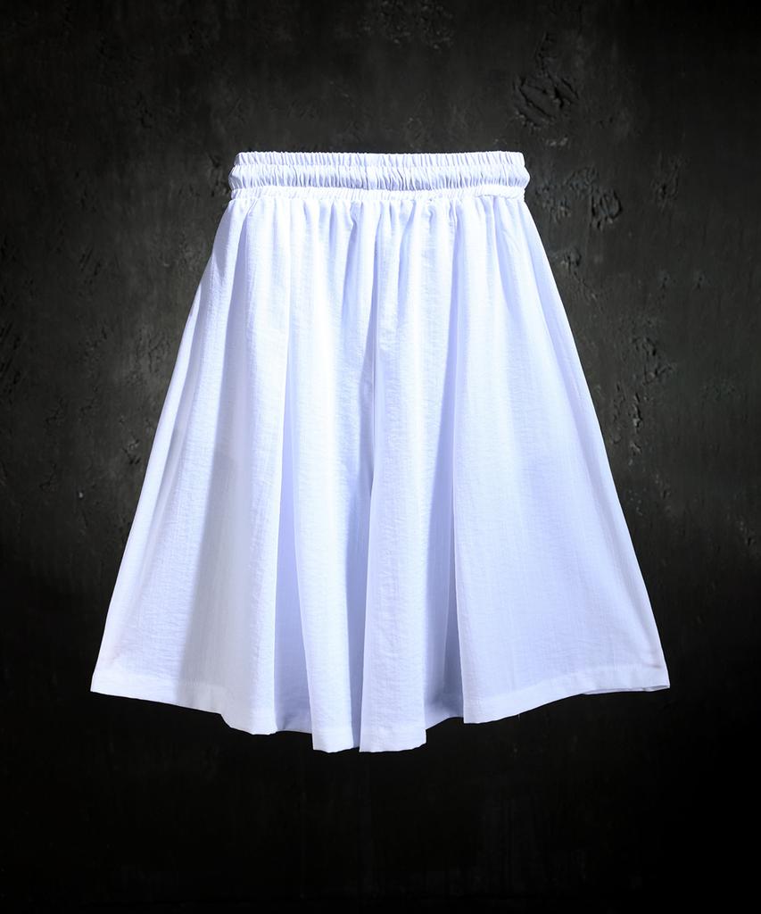 Kileutimuka Embroidered V-Tuck Shorts White