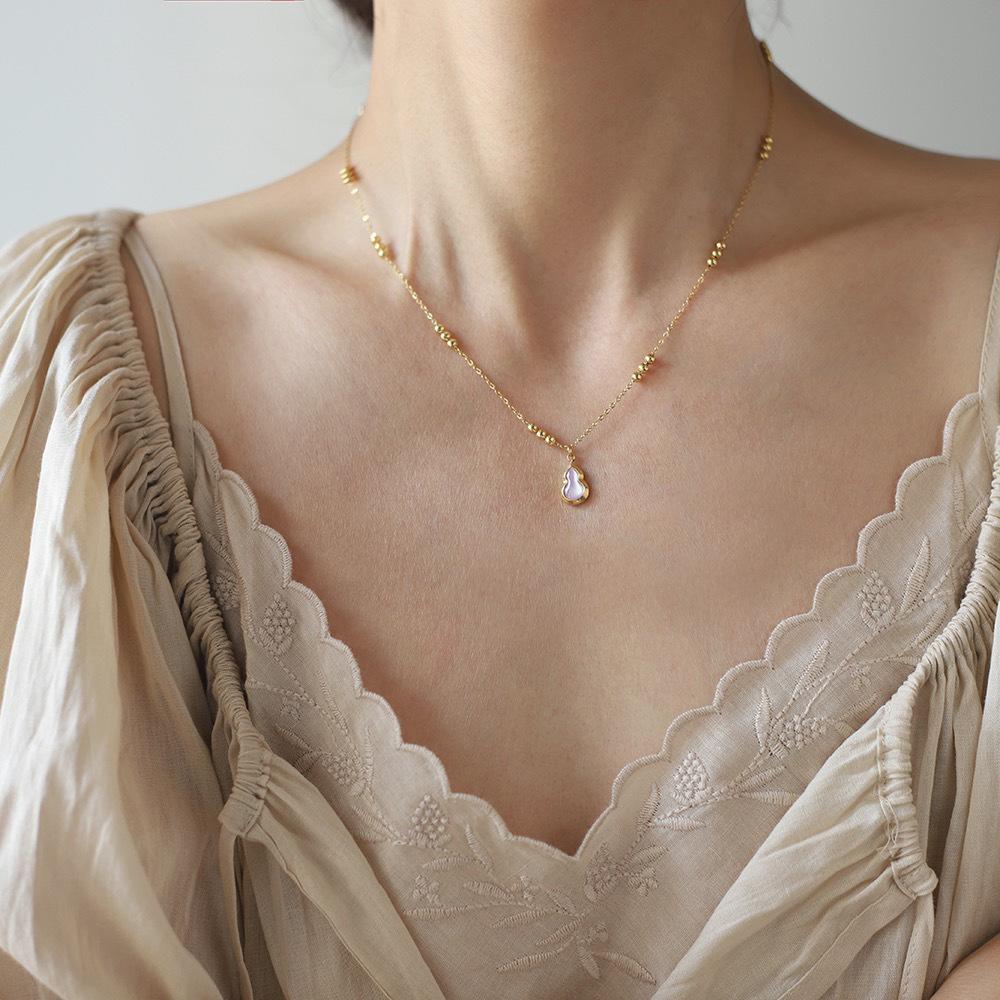 Fashion Stainless Steel Pink Shell Pendant Chic Necklace 2025 High Quality Arrivals Zircon for Women