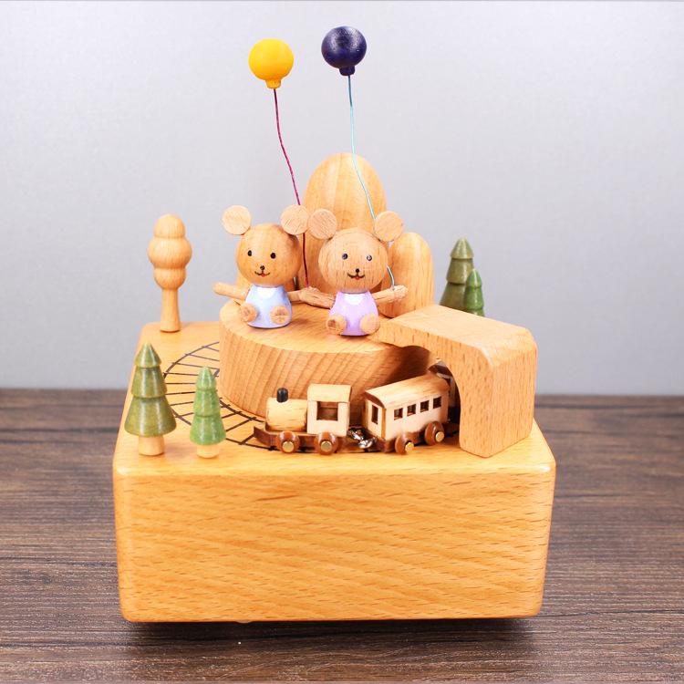 Neuheit Persönlichkeit Holz Spieluhr Heimdekoration Handwerk Karussell Kindergeburtstag Freundin Valentinstag Geschenk 11x15cm