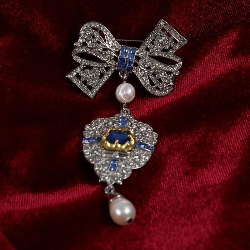 

Элегантный темперамент Модные украшения с бантом, серебристый светлый люкс культивированный жемчуг стразы полностью в бриллиантах Длинная брошь