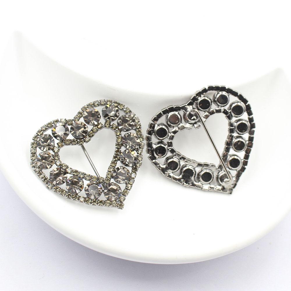Versatile 2 Pieces/batch 35 * 40MM Sparkling Peach Heart Rhinestone Buckle Crystal Decoration Wedding Scarf and Shoe Belt Buckle