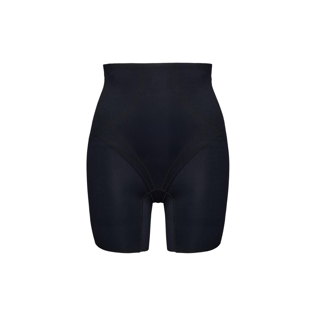 Sleeky Esotiq Shorts