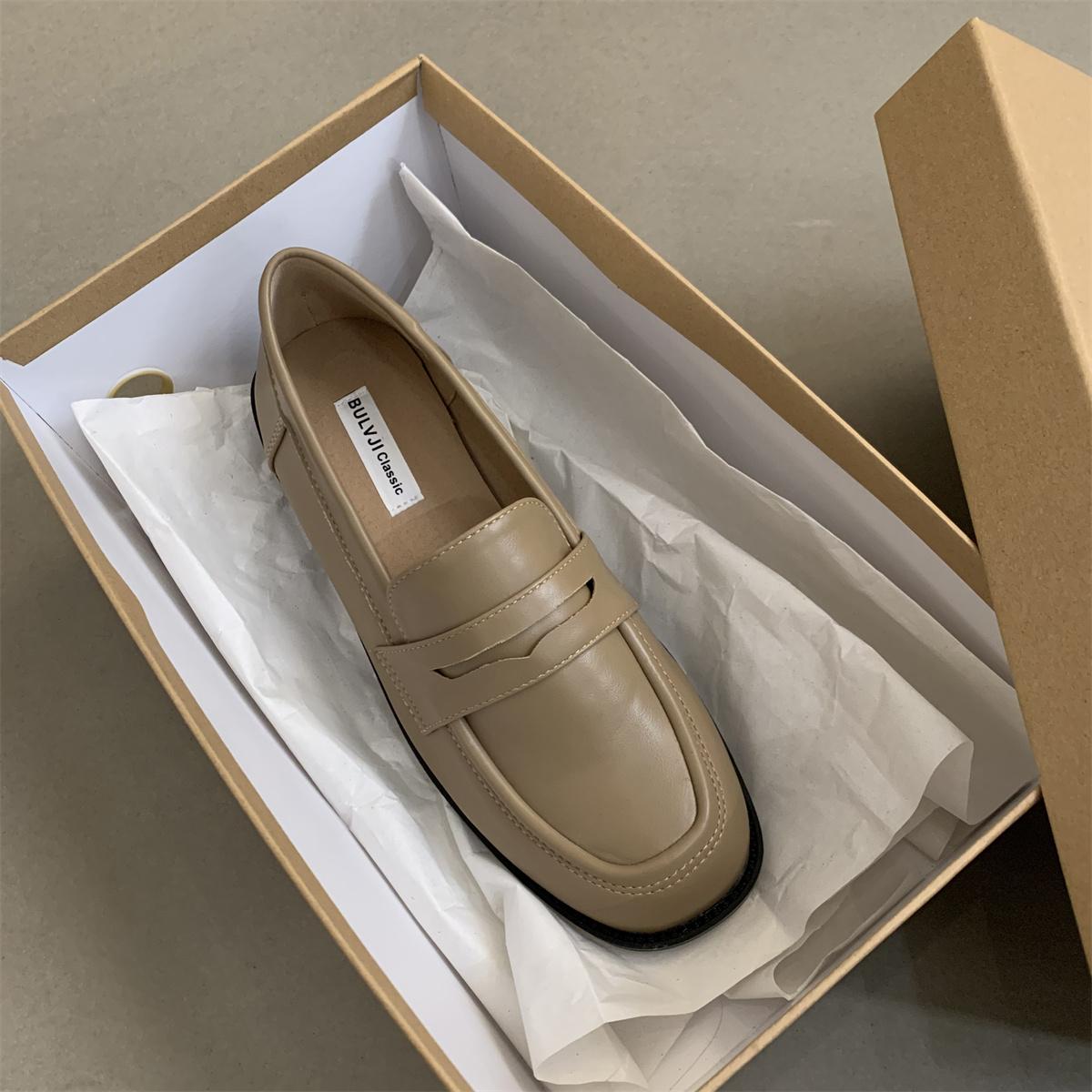 

Мода 2025 Лоферы слипоны на плоской подошве Женская обувь Британский стиль Студенческая мода Одинарная обувь Круглый носок Низкий каблук Резиновая подошва 39 хаки