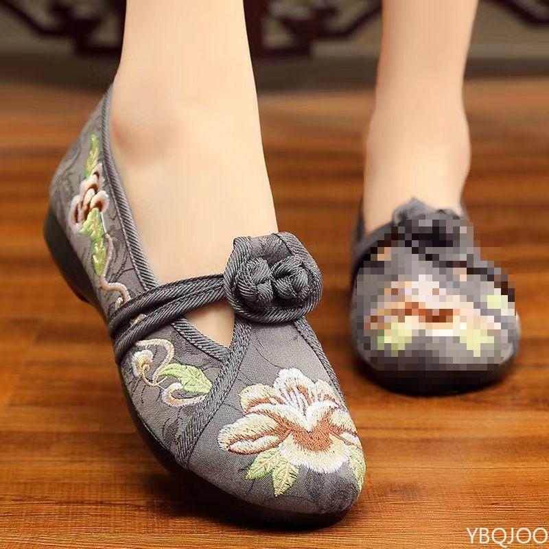 Fashion Vintage Traditional Style Women Soft-soled Shoes Spring Autumn Non-slip Flats Lightweight Breathable Comfort Embroidered Shoes