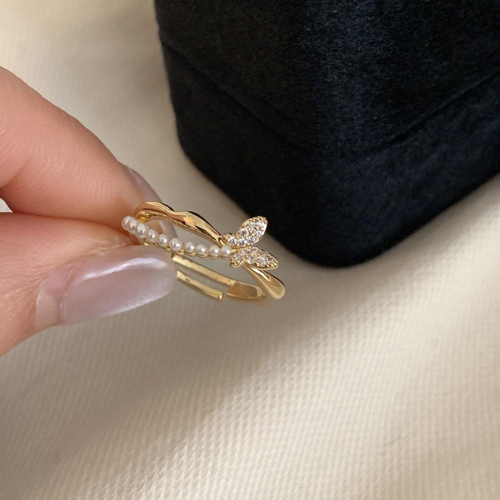 Purple Enamel Butterfly Ring - Luxurious and Vibrant, Versatile, Non-Fading Design for Women