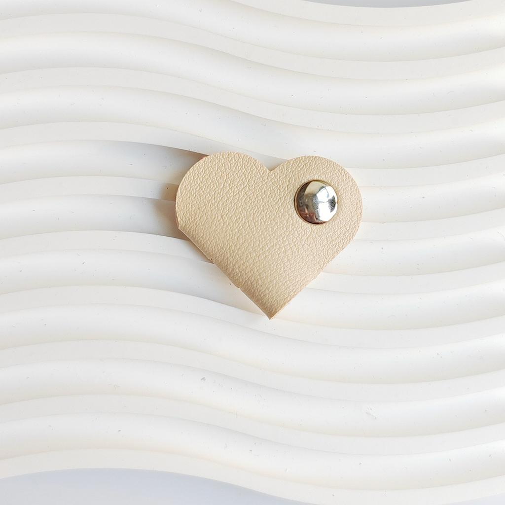 10 Stück Herzförmige PU-Leder Kabelbinder - Mehrfarbiger Kopfhörer-Organizer, Batterielose Kabelklemmen, Unisex Fixierset