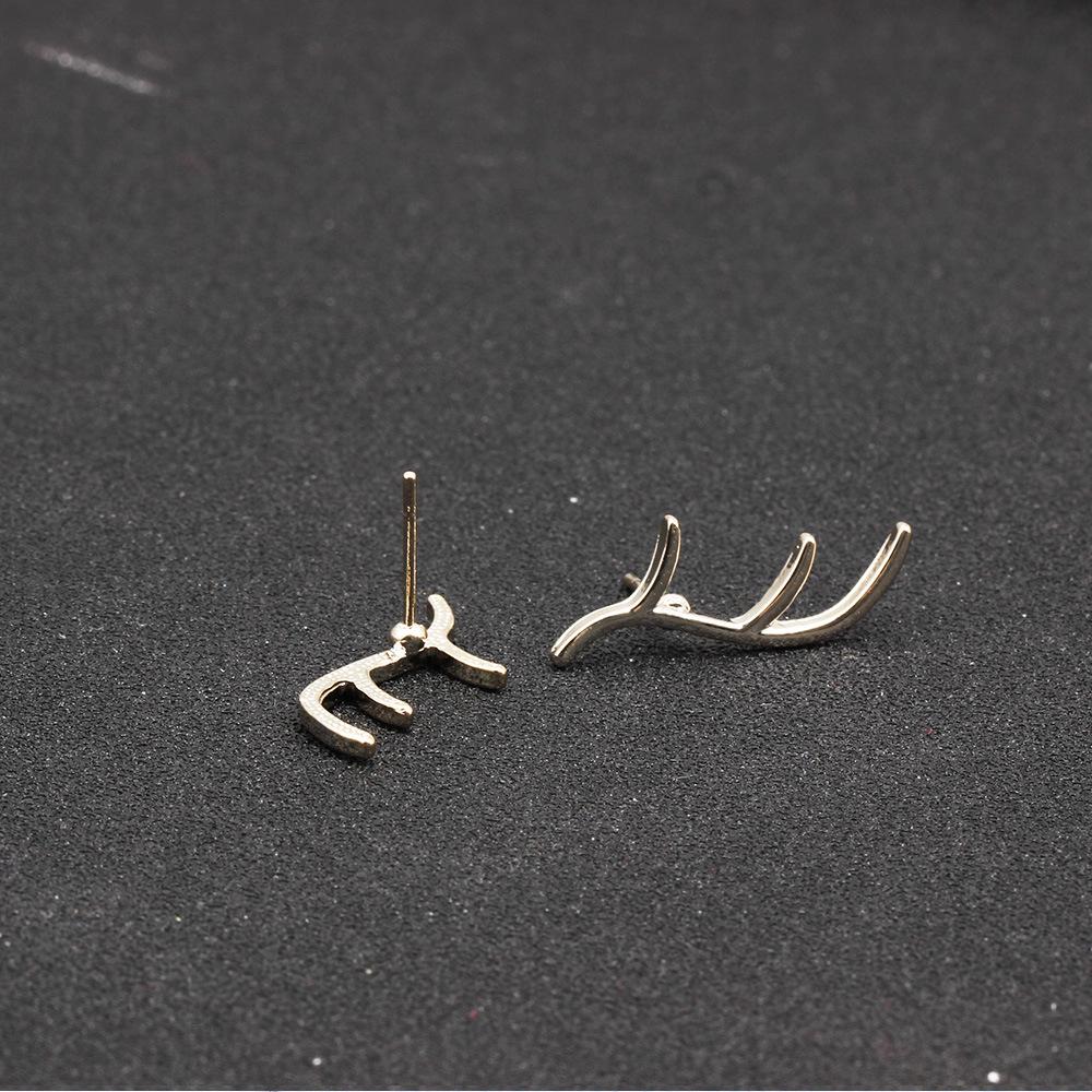 Women Simple Sweet Style Earrings Small Exquisite Cute Antler Earrings