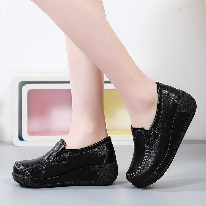 Fashion In The Forest Without Strap White Running Shoes Women Loafers High Tech Men's Women's Sneakers Sports Sapateneis 2025
