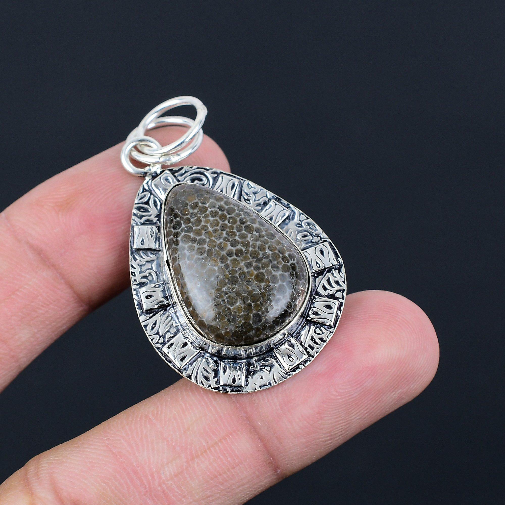 Pear Root Chakra Natural Stingray Coral 925 Sterling Silver Wife Bezel Pendant