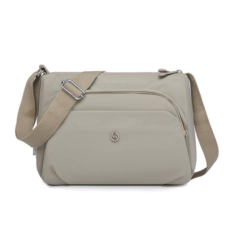 

Simple summer new solid color shoulder bag women s light casual outdoor small square bag fashion commuter messenger bag серый