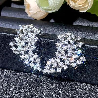 European And American Design Earrings With Personality, Niche Fashion, Elegant Personality Light Luxury Jewelry Accessories