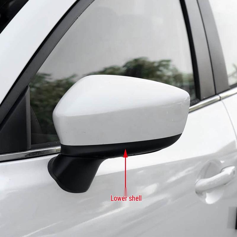 Mazda 3 Axela (2014-2017) Wymiana dolnej osłony lusterka wstecznego