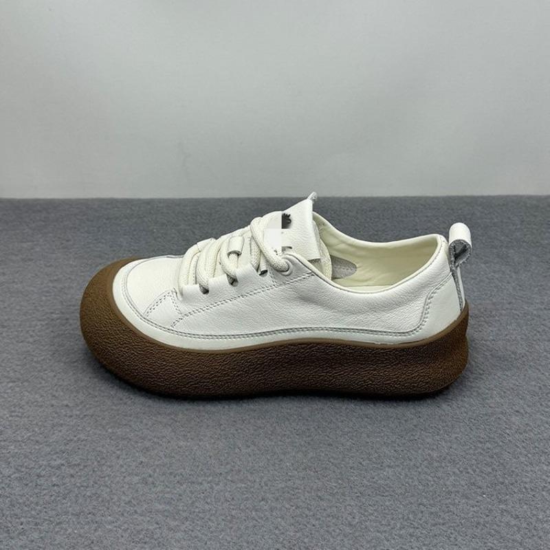 Retro soft baseplate shoes women's autumn new casual single shoes versatile comfortable non-slip mountaineering shoes sports women's shoes