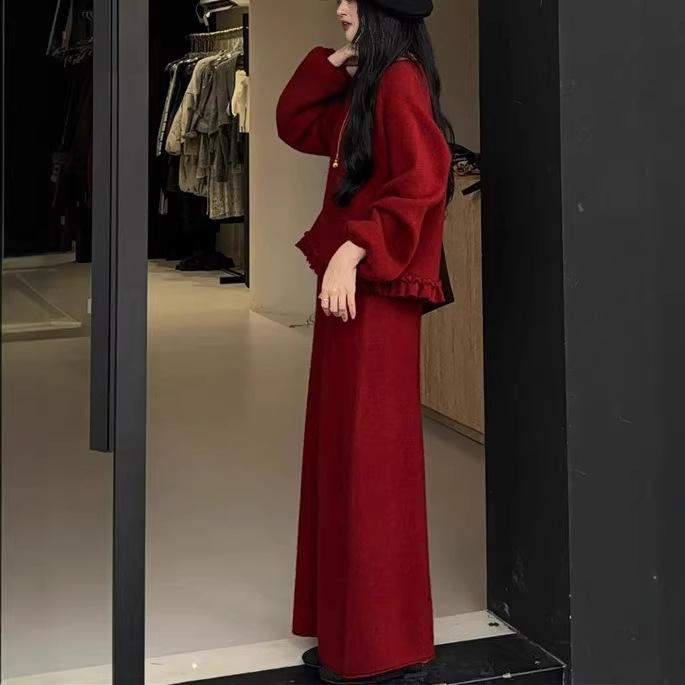 Retro Red Ruffled Knit Skirt Suit for Women - Winter Plus Size Two-Piece, Elegant High-End Style