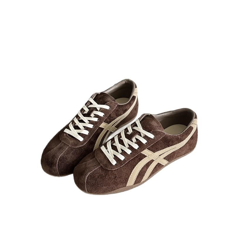 2025 Autumn New Retro Color Matching German Training Shoes Women's Casual Soft Sole Comfortable Round Head Lace-up Versatile Forrest Gump Shoes