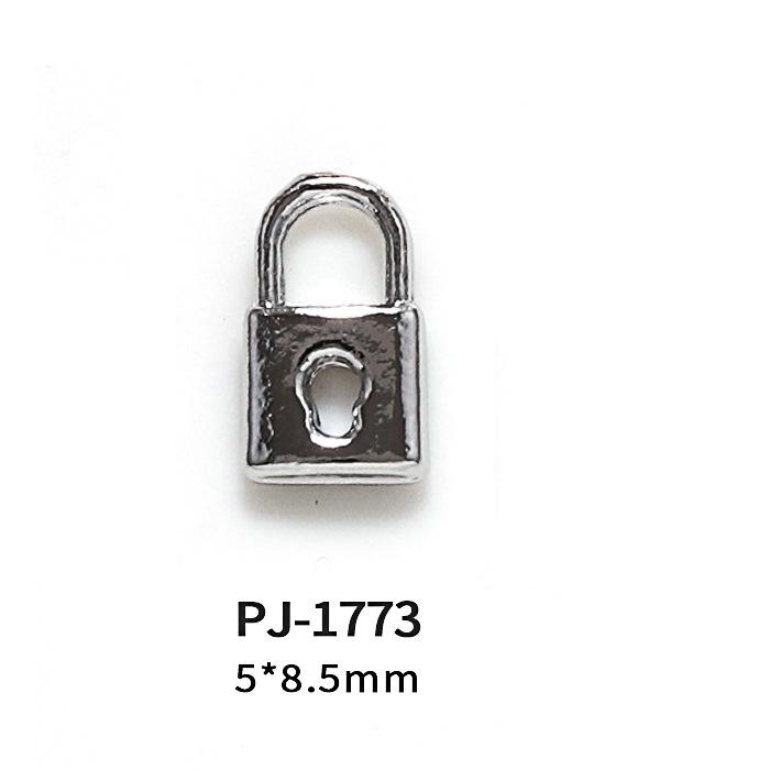 Japanese Young Lady 3D Buckle Nail Art Accessories - Mini Key Lock Heart DIY Decoration