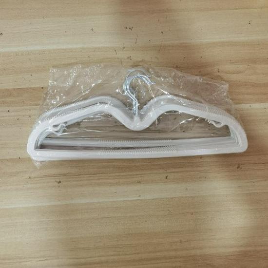Non-Slip Narrow Short Neck Clothes Hanger with Anti-Shoulder Design