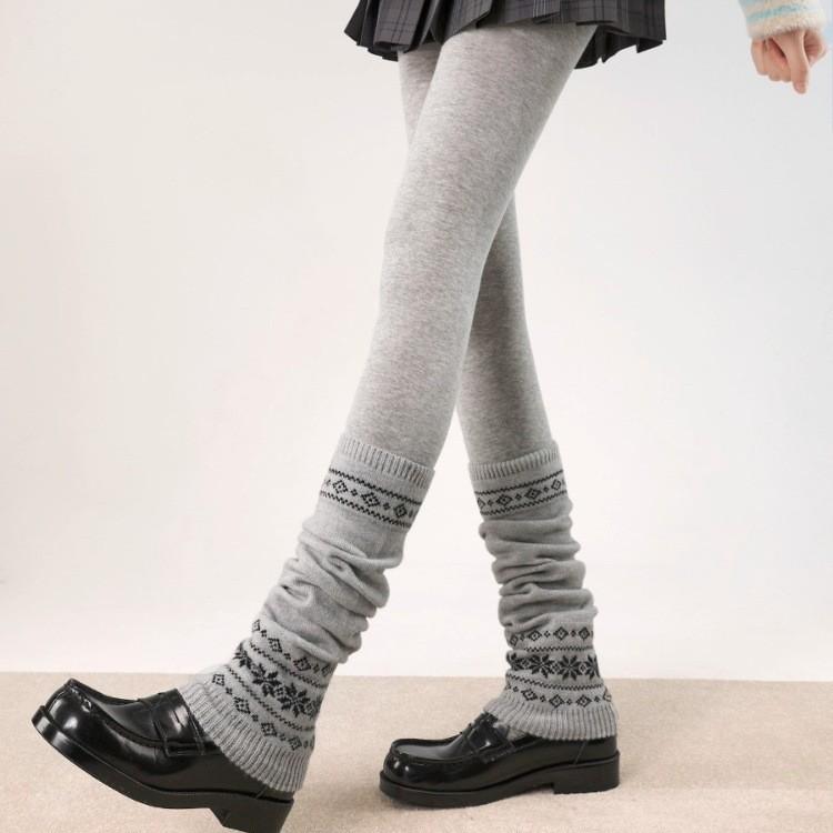 Fair Island Snowflake Women'S Autumn And Winter Knitted Skinny Long Tube Socks Japanese Thickened Warm Knee Pads Stacking Socks Over Knee Socks