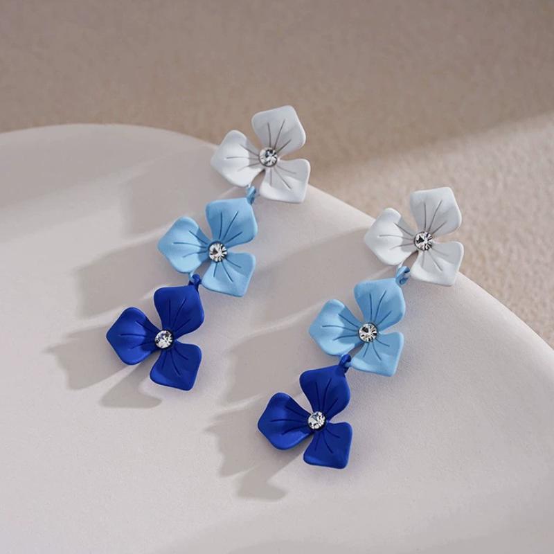 

New Personalized Creative Gradient Blue Color Flower Pendant Earrings for Women Retro Trendy Festival Accessories Gifts