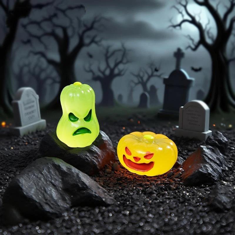 .40Pcs Glow In The Dark Halloween Resin Mini Figures Mini Pumpkin Ghost Ornament DIY Fairy Garden Micro Landscape Decor