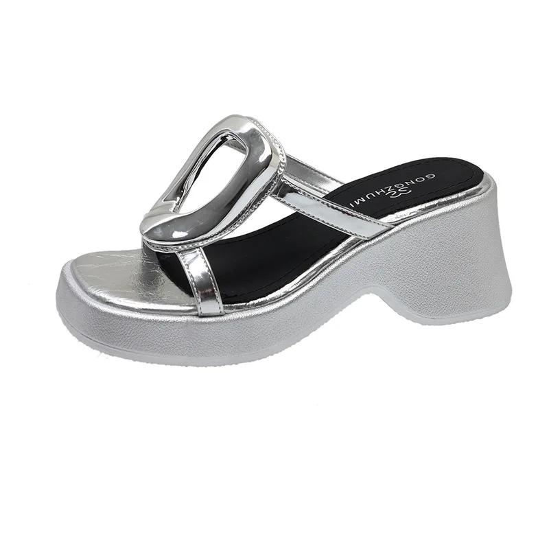 Fashion 2024 Summer New Hollowed Out Gold Buckle High-heeled Slippers with Socialite Style Gold Wedge Heel High-heeled Slippers