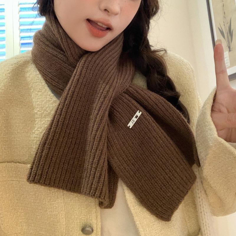 Small scarf with wool crossed wool for women's winter new versatile knitted neck protection coffee scarf