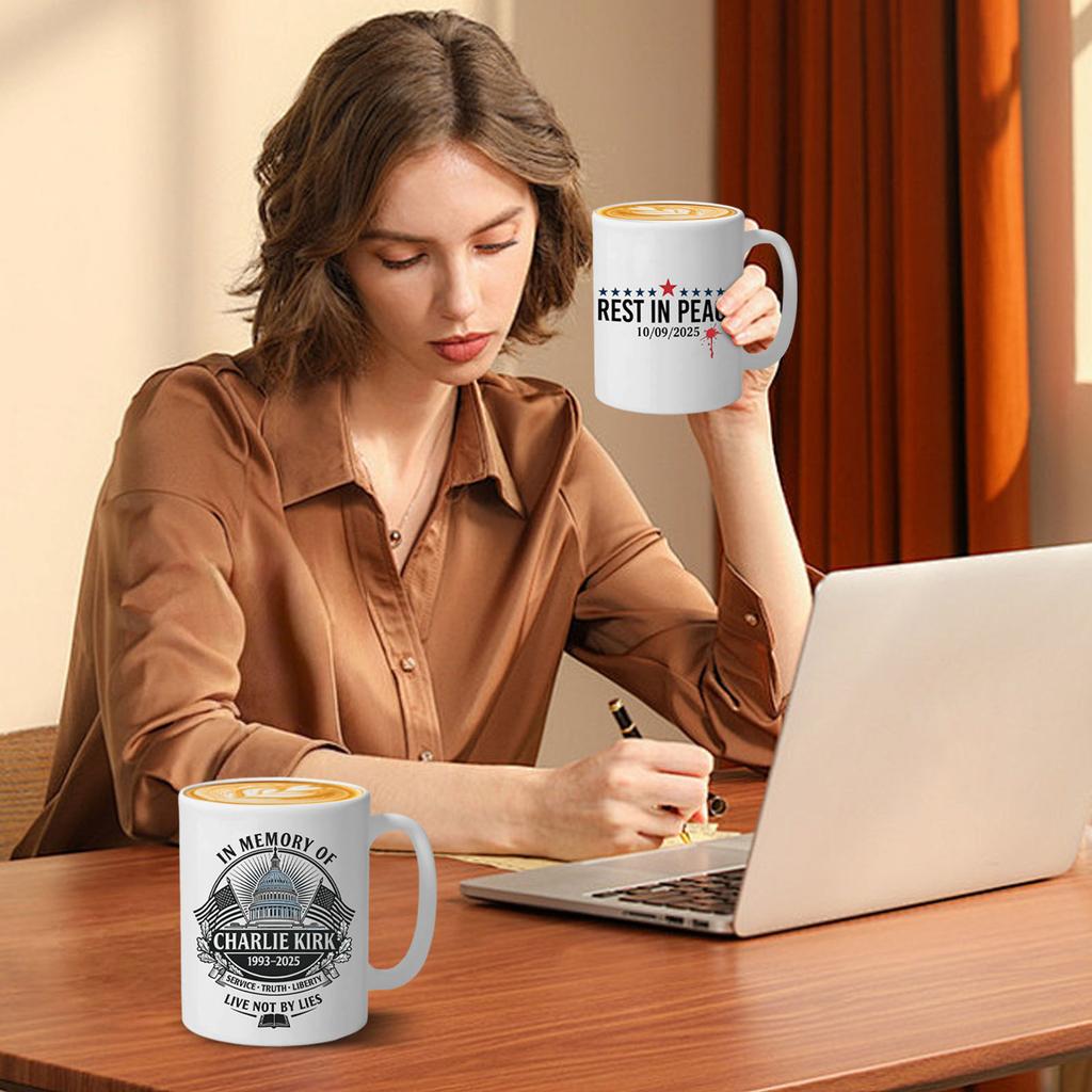 Creative Water Cup, Portable And Convenient, A Holiday Gift For Friends And Family