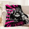 Coperta Kpop Girl B-Babymonster Drip Morbido Peluche Tappeto per Divano da Riposo per Soggiorno Caldo Ufficio Camera da Letto Compleanno Casa Viaggio Regali per Bambini