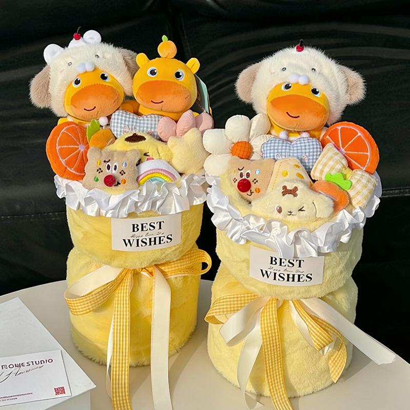 Capybara Lulu Plush Bouquet - Mother's Day, Birthday Gift for Girlfriend, Kids & Best Friends - Cartoon Figure Flower Arrangement