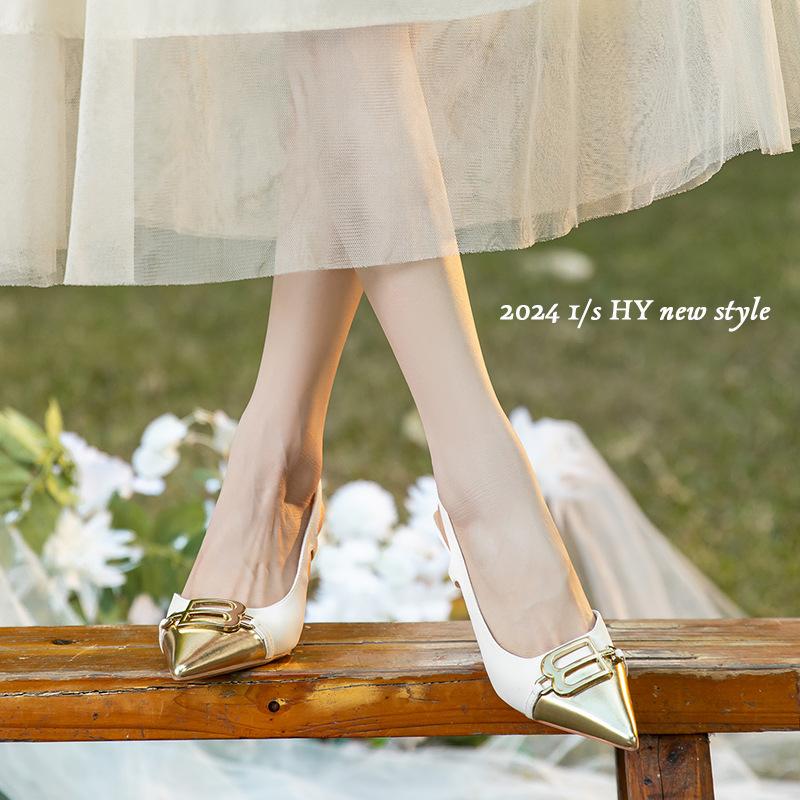 Spleißen B-Schnalle spitze High Heels Damen Riemchen hinten Taschenkopf Sandalen Damen leichter Mund Einzelne Schuhe Farbabstimmung Sommer