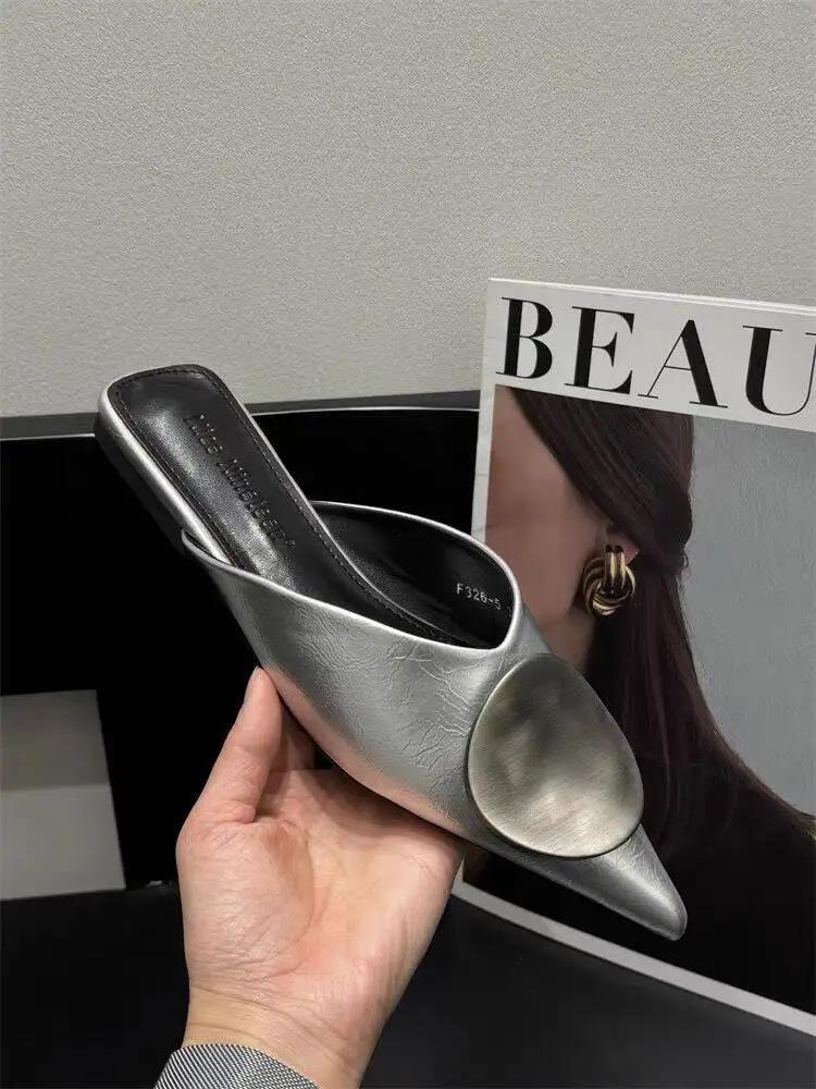 New design women's luxury moccasins fashion pointed toe loafers ladies 2025 spring black ballet flats women's sandals