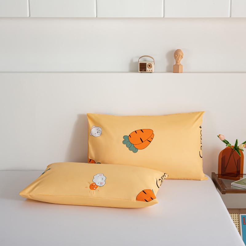 Solid Color Waterproof, Anti-Dirty Sweatproof Hotel Pillowcase (Machine Washable)