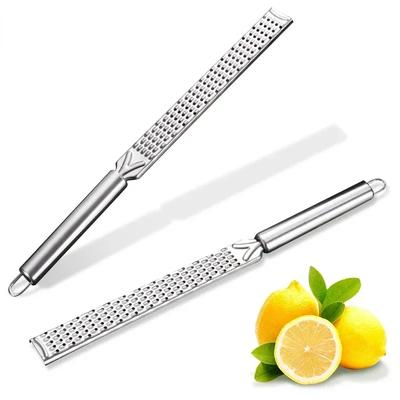 Grattugia per formaggio a manico lungo in acciaio inossidabile Grattugia per formaggio da forno Grattugia per scorza di limone Gadget da cucina Pelapatate Frutta Zenzero Aglio