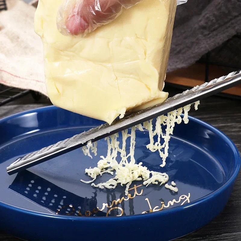 Stainless Steel Long Handle Cheese Grater Cheese Baking Cheese Grater Lemon Zest Grater Kitchen Gadget