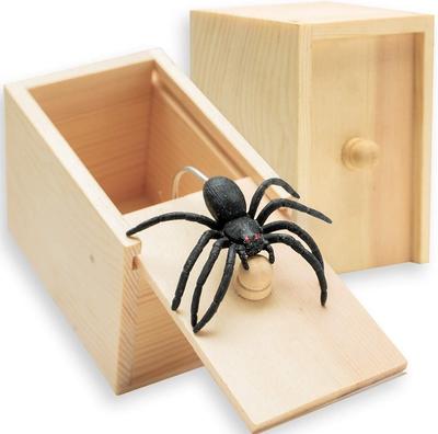 Caixa de brincadeira de susto de aranha pop out caixa de susto de borracha de aranha feita à mão caixa de susto de madeira surpresa divertida brincadeira brinquedo de truque para crianças presente de Halloween